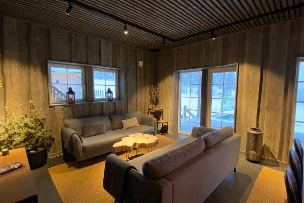 Modern Stuga Med Ski Lodge Kaensla Järvsö Zewnętrze zdjęcie
