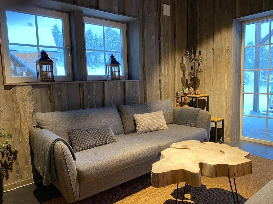 Modern Stuga Med Ski Lodge Kaensla Järvsö Zewnętrze zdjęcie