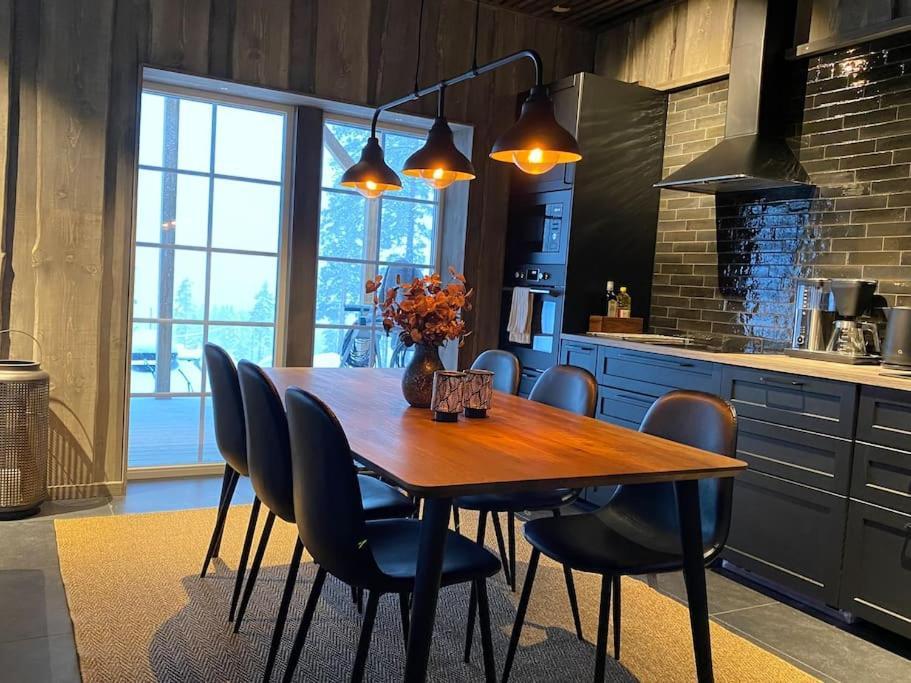 Modern Stuga Med Ski Lodge Kaensla Järvsö Zewnętrze zdjęcie